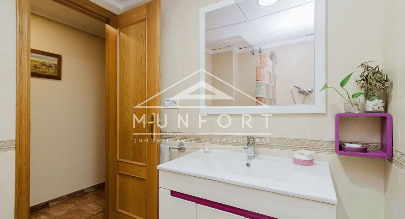 4 bedroom Apartment for sale in Torrevieja - € 269,000 (Ref: 9646026)