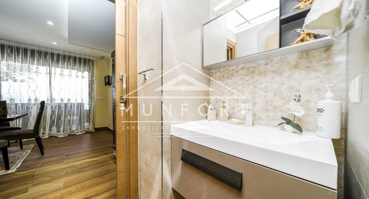 3 bedroom Villa for sale in Torrevieja with pool - € 1,280,000 (Ref: 9646028)