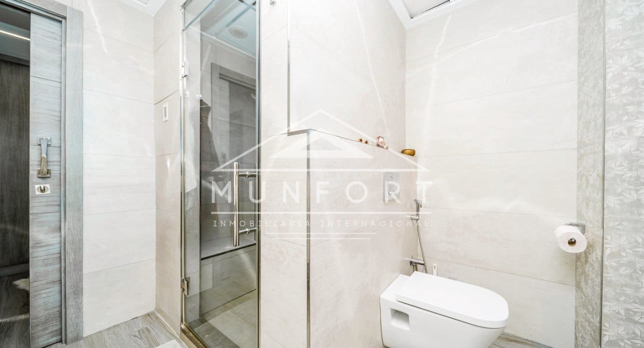 3 bedroom Villa for sale in Torrevieja with pool - € 1,280,000 (Ref: 9646028)