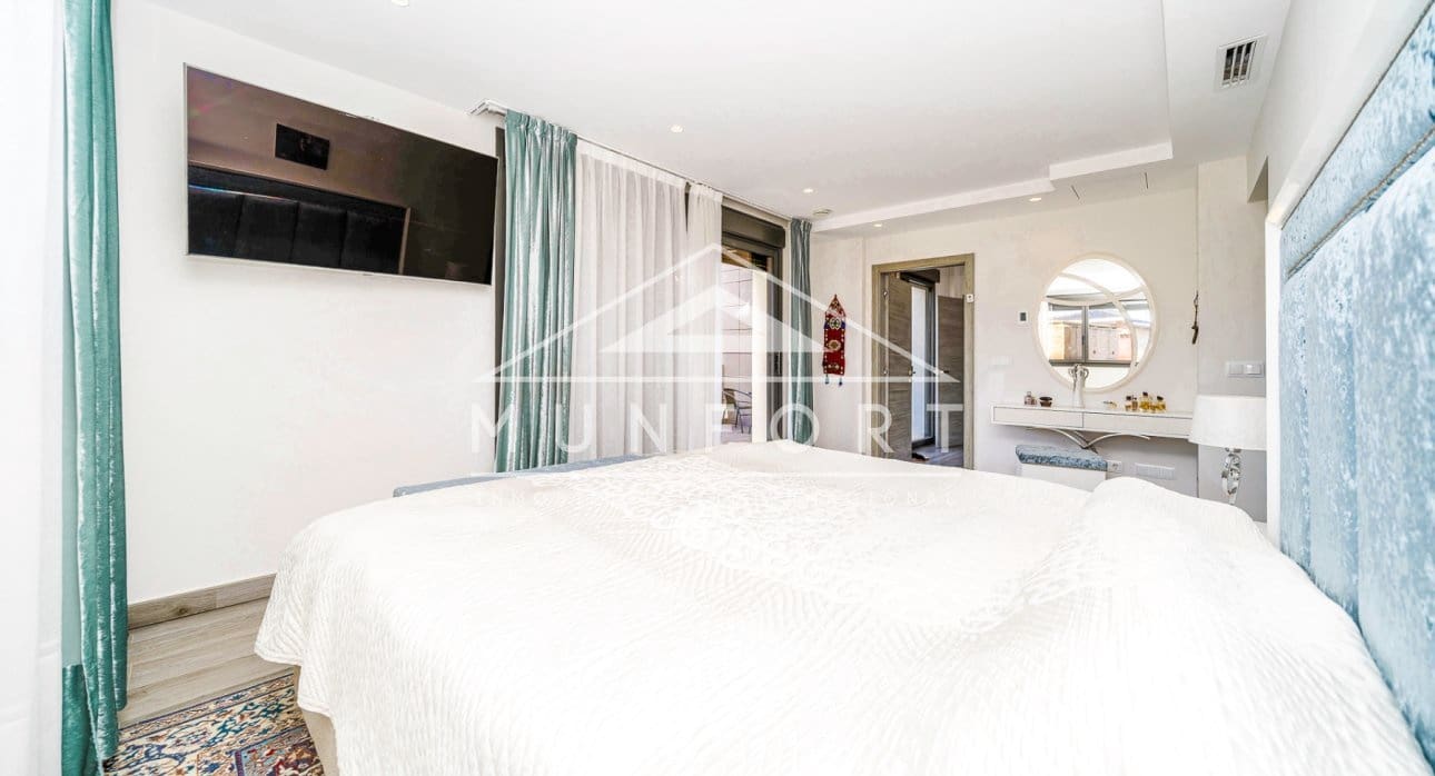 3 bedroom Villa for sale in Torrevieja with pool - € 1,280,000 (Ref: 9646028)