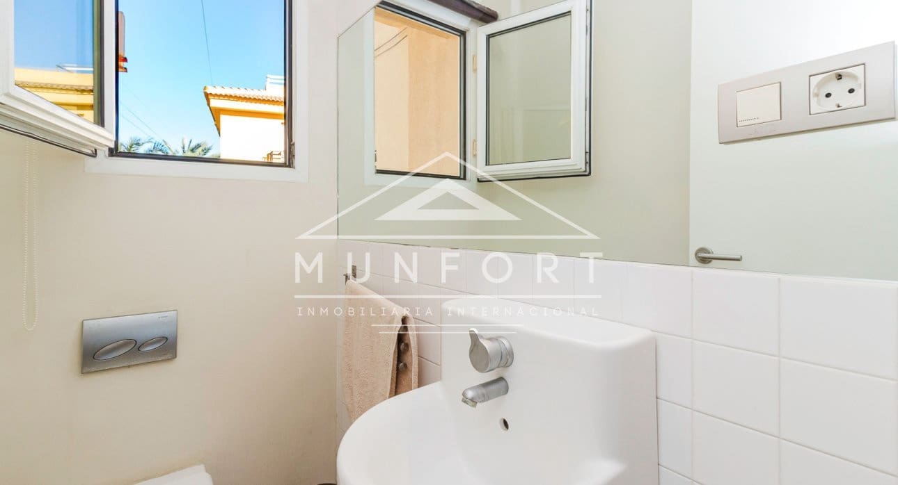 4 Zimmer Villa zu verkaufen in Torrevieja - 449.900 € (Ref: 9646031)