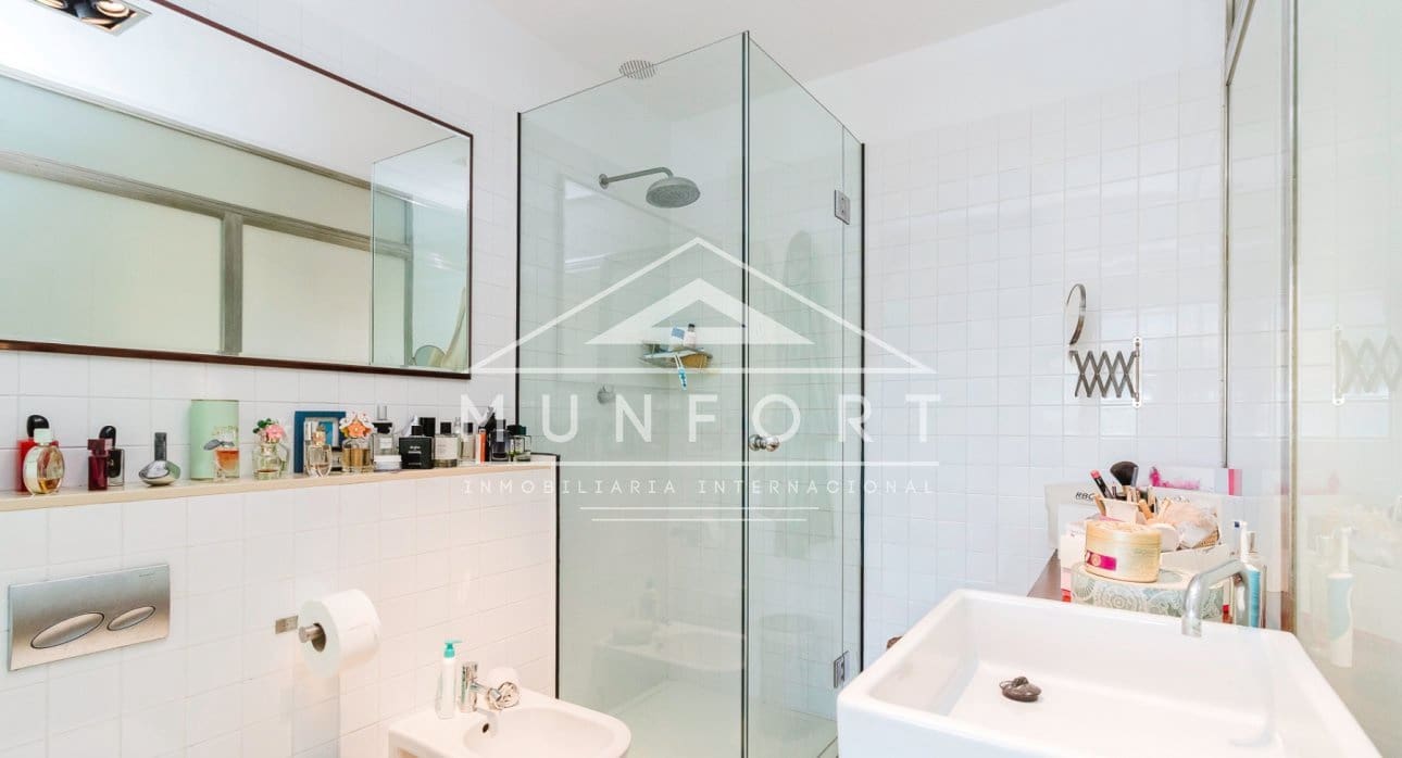 4 Zimmer Villa zu verkaufen in Torrevieja - 449.900 € (Ref: 9646031)