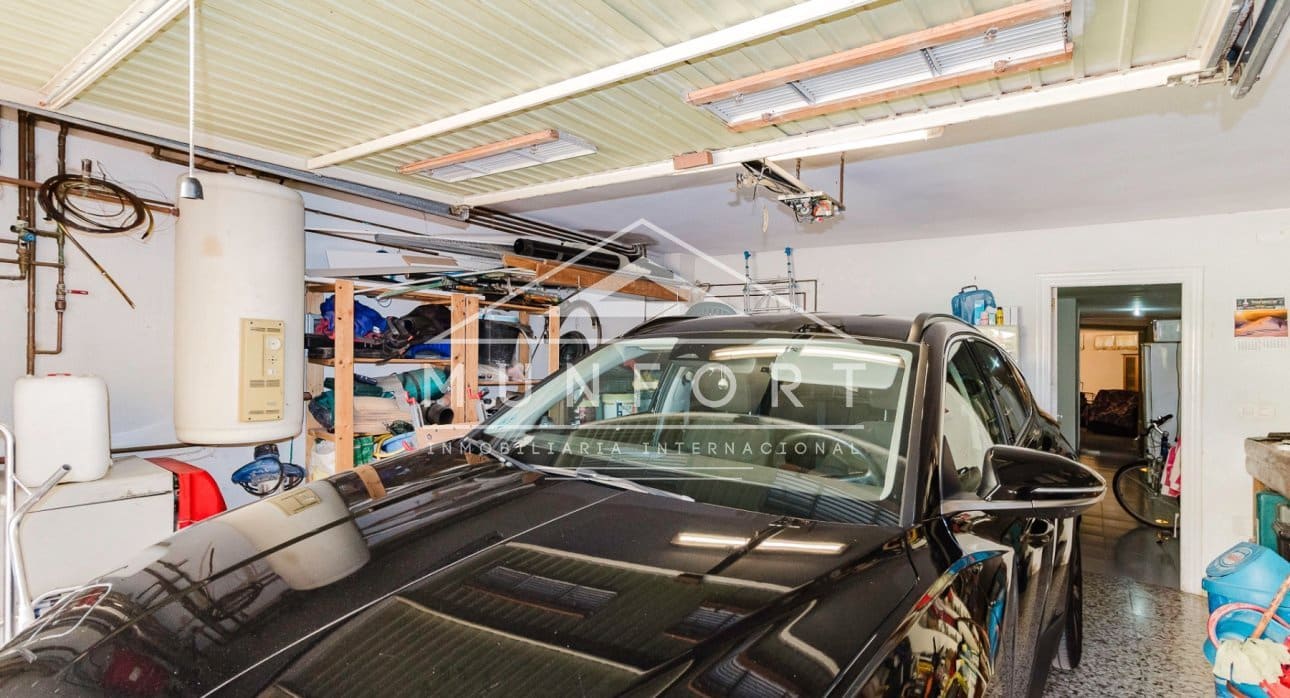 4 Zimmer Villa zu verkaufen in Torrevieja - 449.900 € (Ref: 9646031)