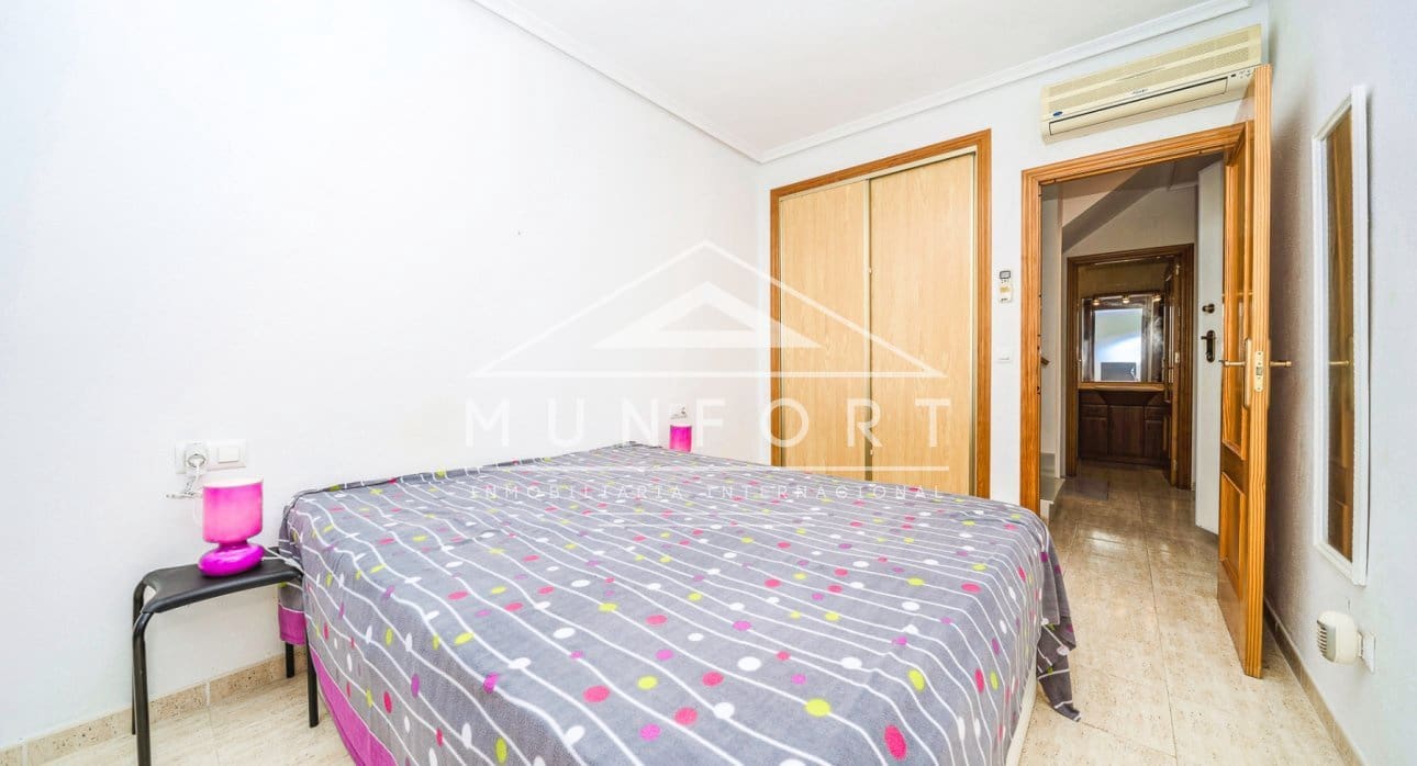 2 Zimmer Apartment zu verkaufen in Orihuela Costa mit Pool - 279.000 € (Ref: 9646032)