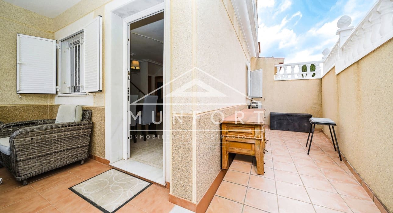 2 Zimmer Apartment zu verkaufen in Orihuela Costa mit Pool - 279.000 € (Ref: 9646032)