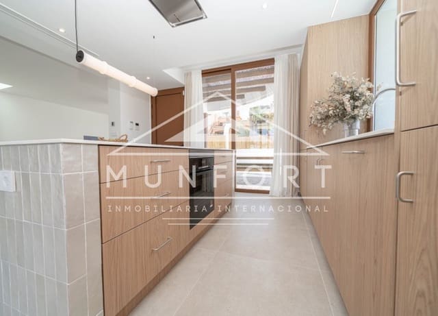 4 bedroom Villa for sale in Algorfa with pool - € 840,000 (Ref: 9650459)