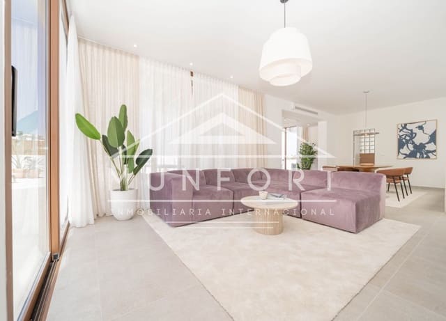 4 bedroom Villa for sale in Algorfa with pool - € 840,000 (Ref: 9650459)