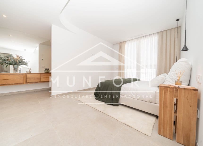 4 soverom Villa til salgs i Algorfa med svømmebasseng garasje - € 845 000 (Ref: 9650459)