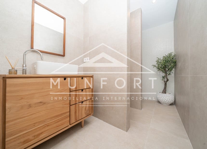 4 soverom Villa til salgs i Algorfa med svømmebasseng garasje - € 845 000 (Ref: 9650459)