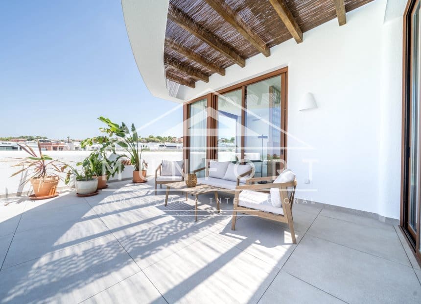 4 soverom Villa til salgs i Algorfa med svømmebasseng garasje - € 845 000 (Ref: 9650459)