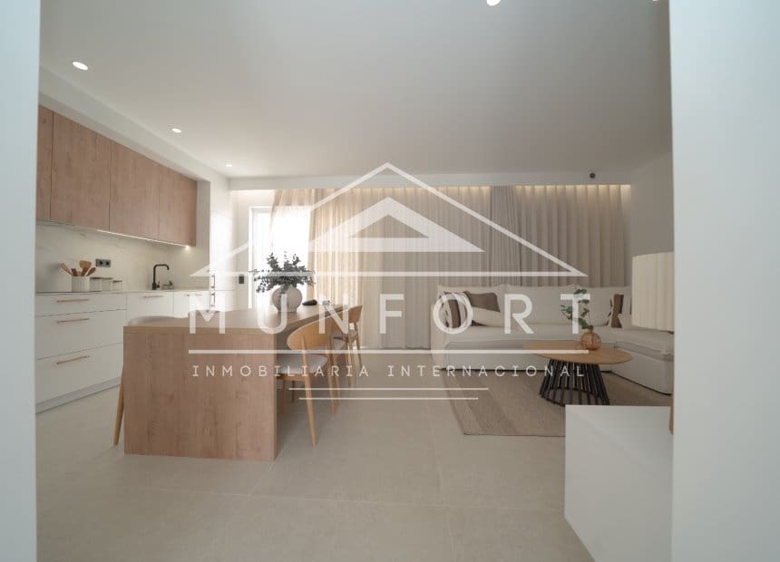 2 bedroom Bungalow for sale in Torre de la Horadada with pool - € 395,000 (Ref: 9653320)