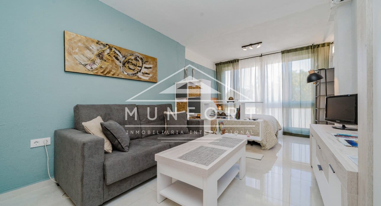 Estúdio para arrendamento para férias em Los Narejos com piscina - 500 € (Ref: 9667082)