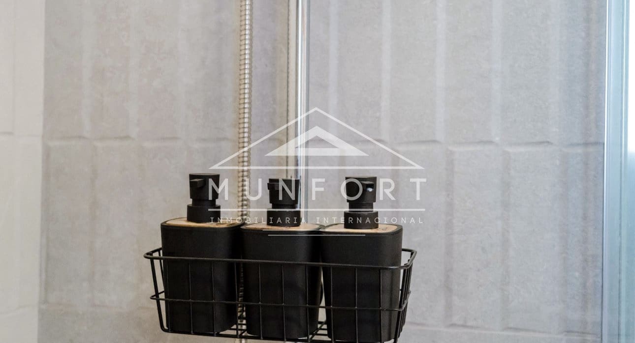 Estúdio para arrendamento para férias em Los Narejos com piscina - 500 € (Ref: 9667082)