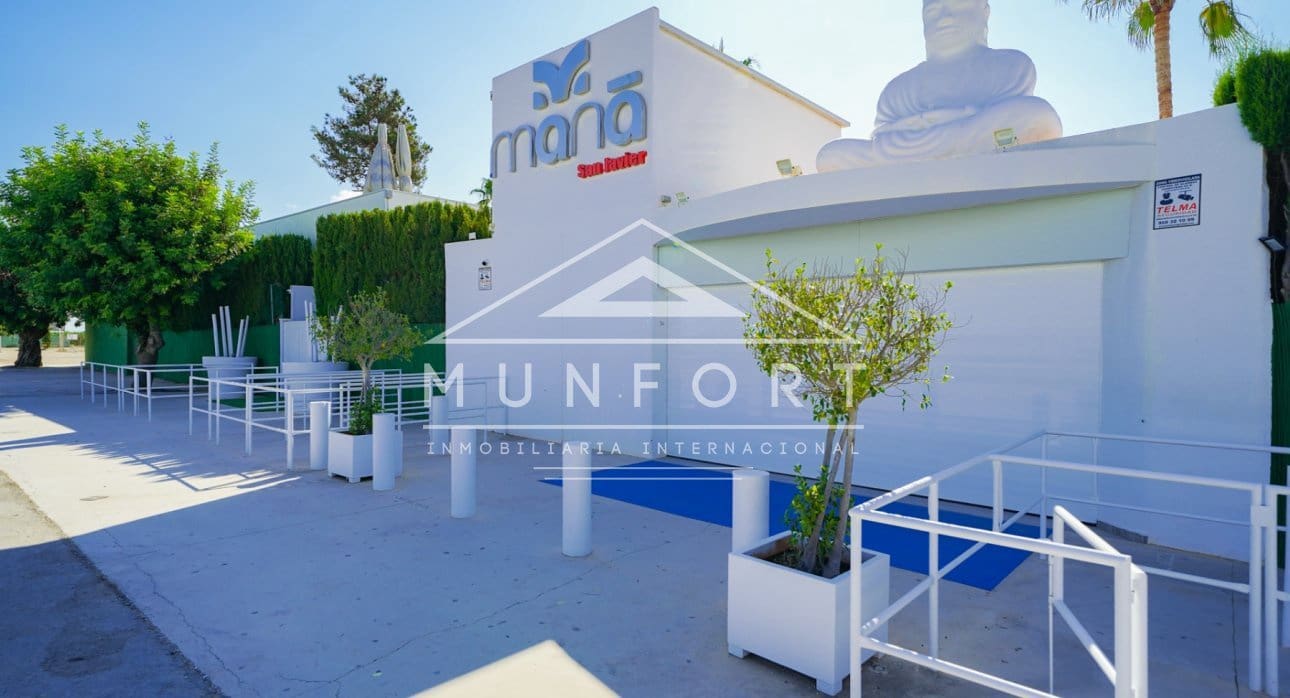 Estúdio para arrendamento para férias em Los Narejos com piscina - 500 € (Ref: 9667082)