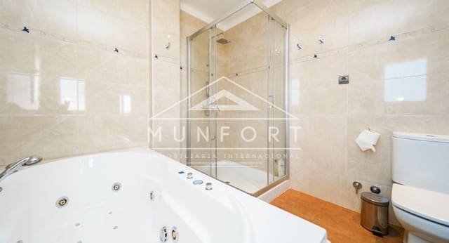 5 Zimmer Villa zu verkaufen in Santiago de la Ribera mit Pool - 799.900 € (Ref: 9667216)