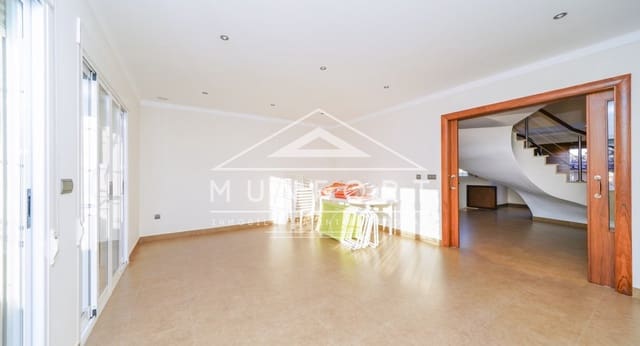 5 Zimmer Villa zu verkaufen in Santiago de la Ribera mit Pool - 799.900 € (Ref: 9667216)