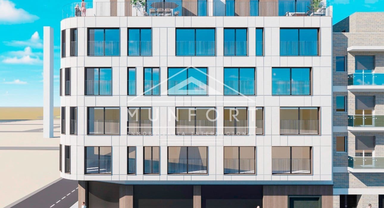 Apartamento de 2 habitaciones en Torrevieja en venta con piscina - 215.000 € (Ref: 9667218)