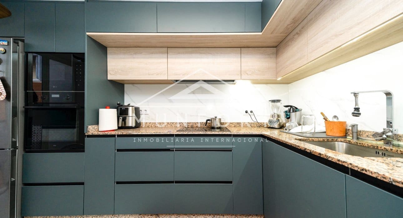 3 soveværelse Semi-Rækkehus til salg i Santiago de la Ribera - € 394.900 (Ref: 9667219)