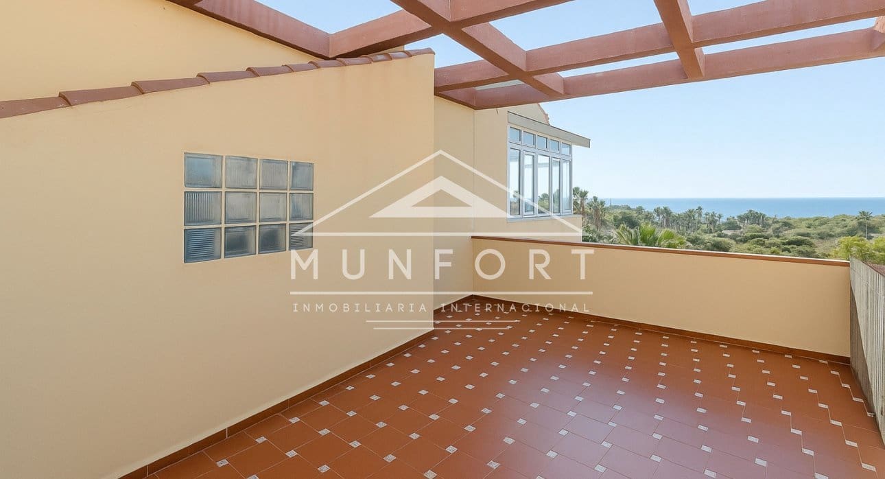 4 quarto Moradia para venda em Torrevieja - 415 000 € (Ref: 9669347)