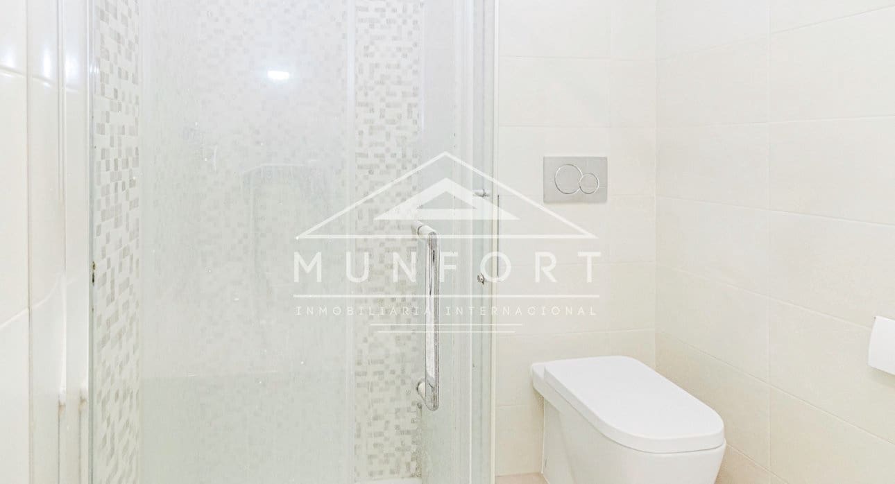 2 soveværelse Lejlighed til salg i Orihuela Costa med swimmingpool - € 245.000 (Ref: 9669348)