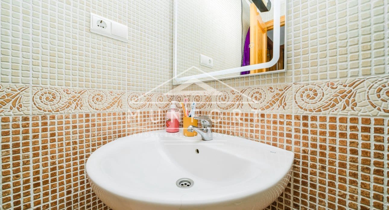 Apartamento de 3 habitaciones en Torrevieja en venta - 199.900 € (Ref: 9669593)