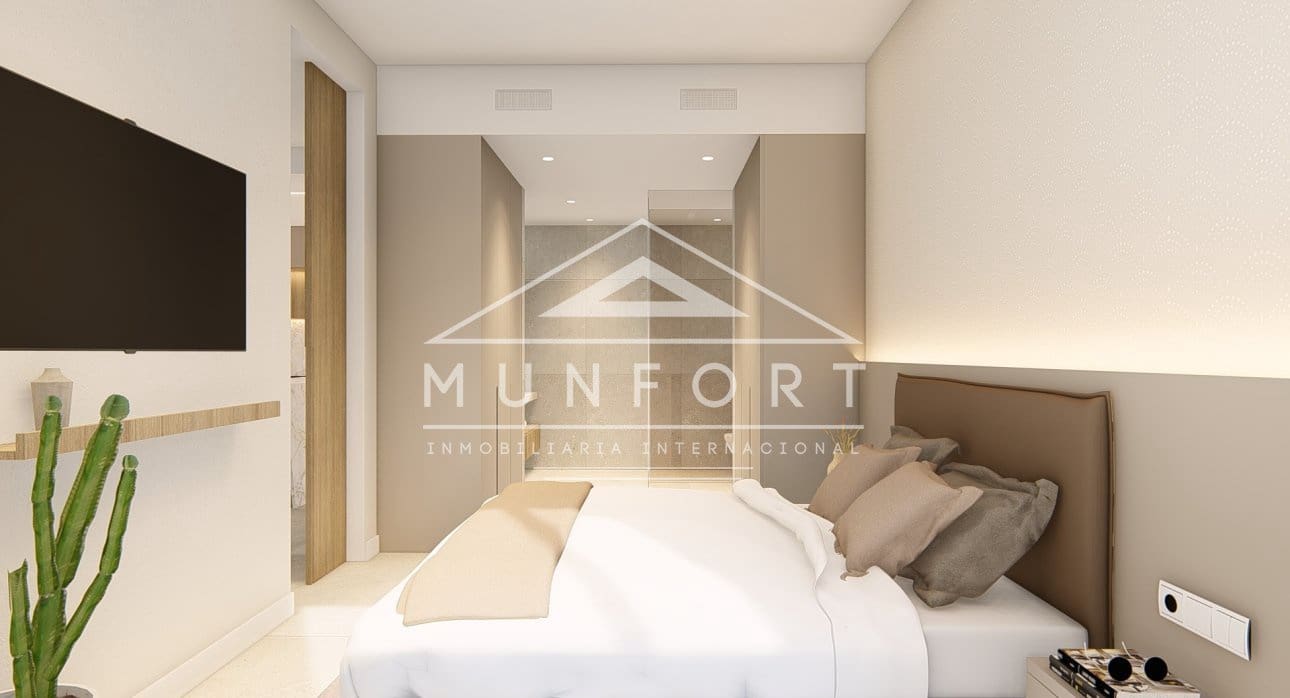 Apartamento de 2 habitaciones en Los Alcázares en venta con piscina - 299.000 € (Ref: 9672720)