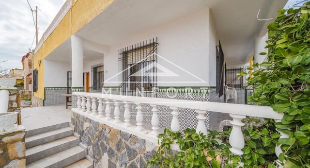 4 bedroom Villa for sale in El Carmoli, Cartagena - € 265,000 (Ref: 9674765)