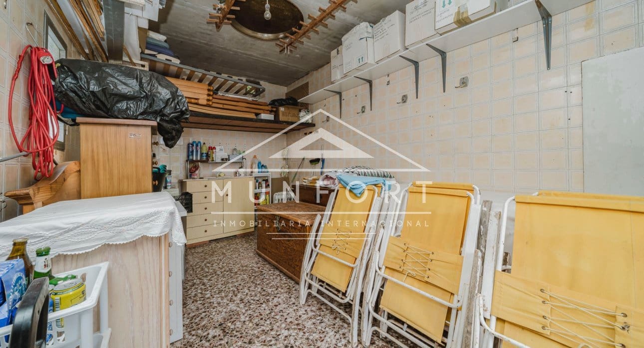 4 bedroom Villa for sale in El Carmoli - € 265,000 (Ref: 9674765)