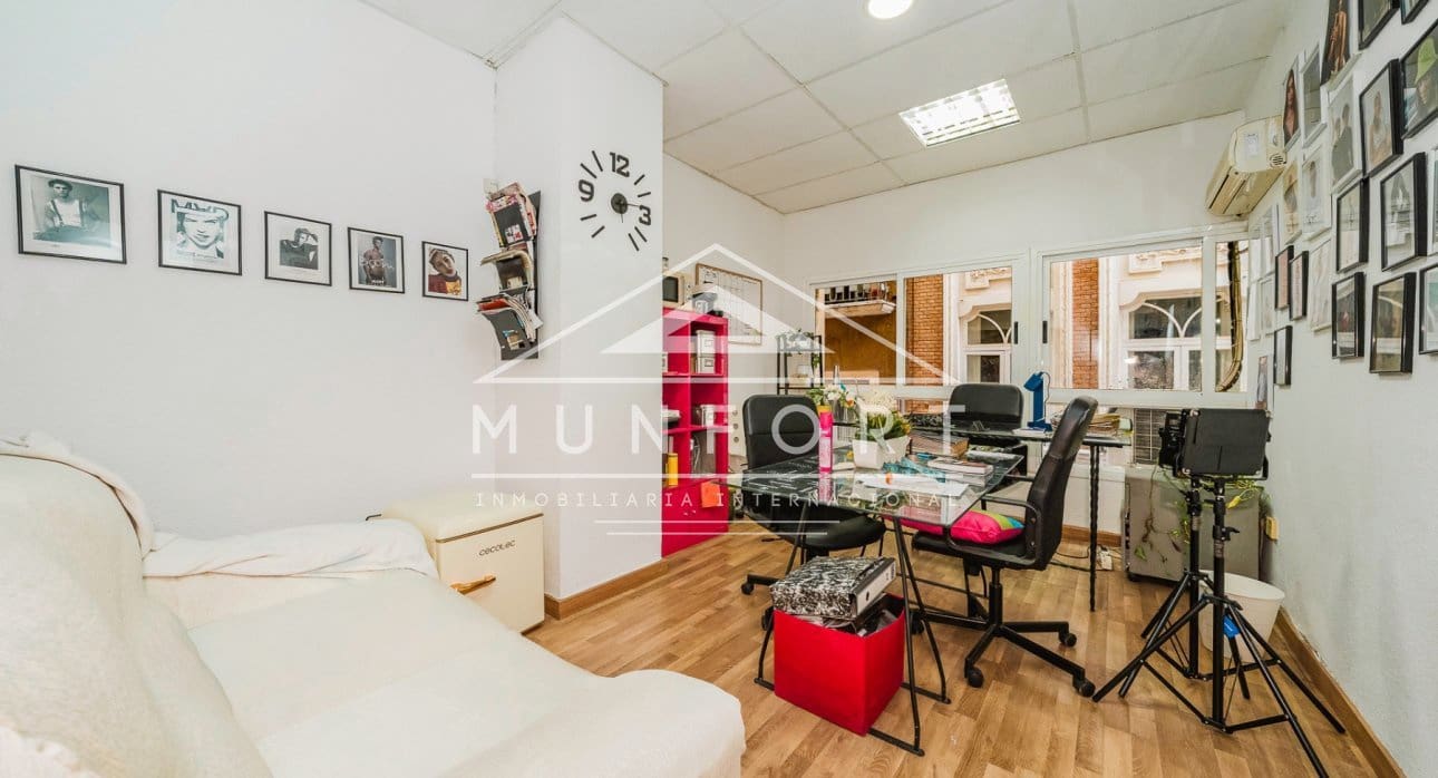 12 bedroom Office for sale in Murcia city - € 1,400,000 (Ref: 9675978)