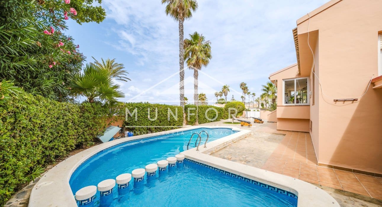 10 sypialnia Willa na sprzedaż w La Manga del Mar Menor z basenem - 1 325 000 € (Ref: 9676310)