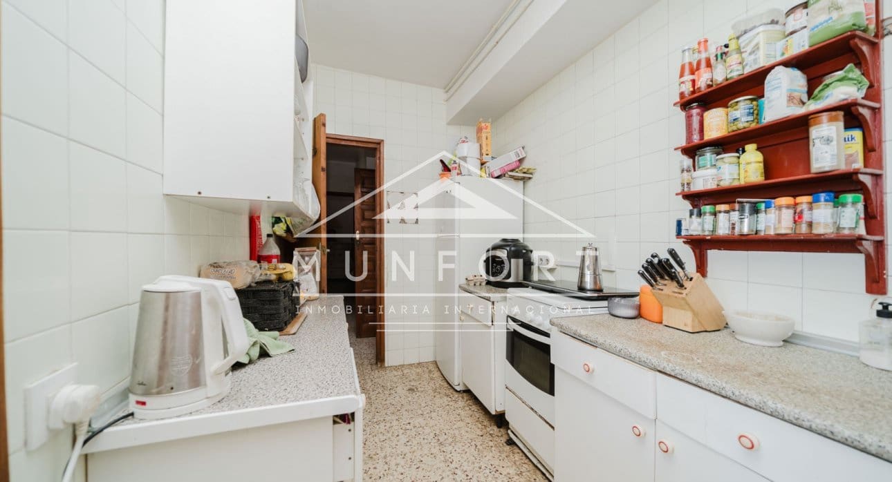 5 slaapkamer Halfvrijstaande villa te koop in Los Urrutias - € 215.000 (Ref: 9676314)