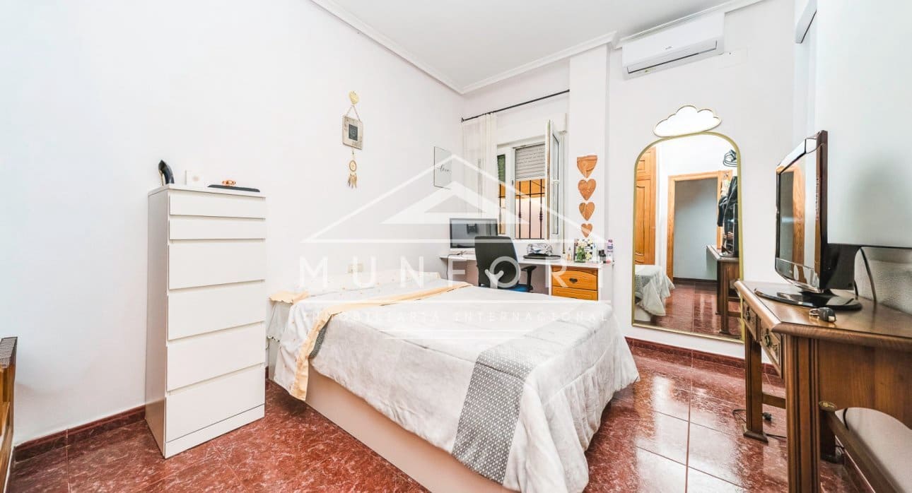 3 chambre Maison de Ville à vendre à Dolores De Pacheco - 169 900 € (Ref: 9678193)