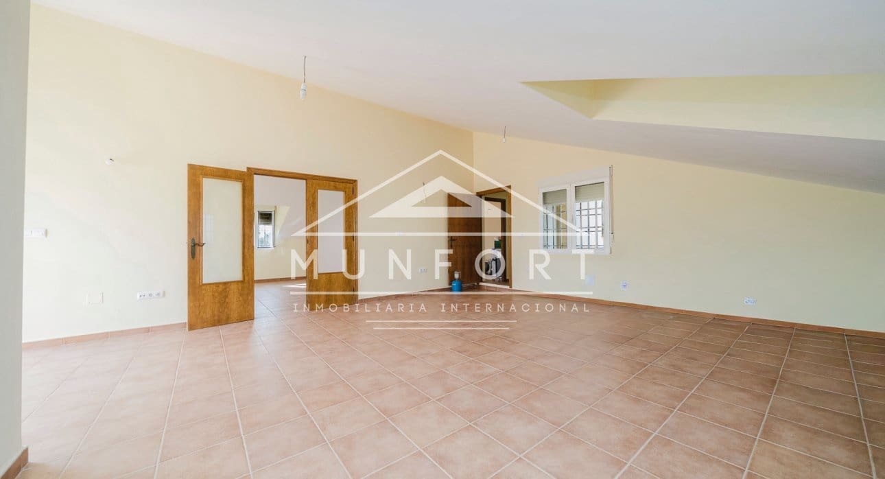 5 soverom Villa til salgs i Valle del Sol med svømmebasseng - € 529 000 (Ref: 9679291)