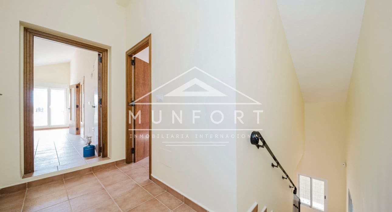 5 soverom Villa til salgs i Valle del Sol med svømmebasseng - € 529 000 (Ref: 9679291)