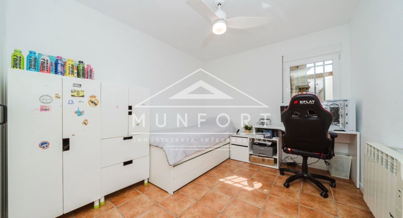 4 bedroom Villa for sale in Santiago de la Ribera with pool - € 527,000 (Ref: 9679292)