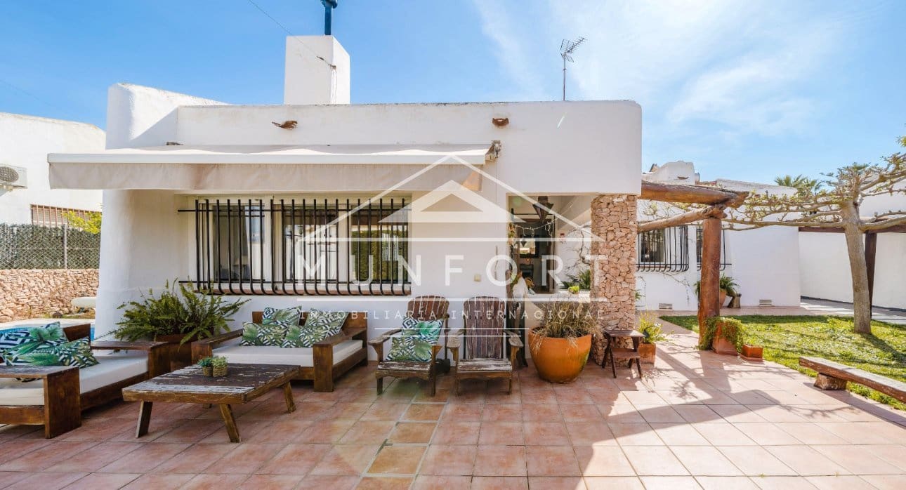 4 bedroom Villa for sale in Santiago de la Ribera with pool - € 527,000 (Ref: 9679292)