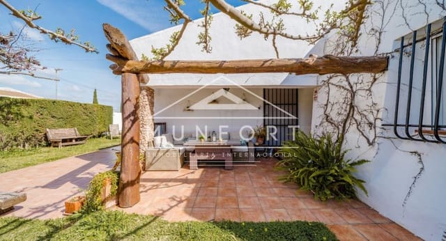 4 bedroom Villa for sale in Santiago de la Ribera, San Javier with pool - € 527,000 (Ref: 9679292)