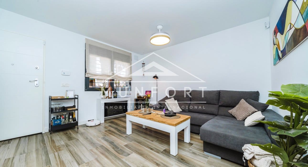 2 soverom Kjedet enebolig til salgs i Torre de la Horadada - € 299 000 (Ref: 9685610)