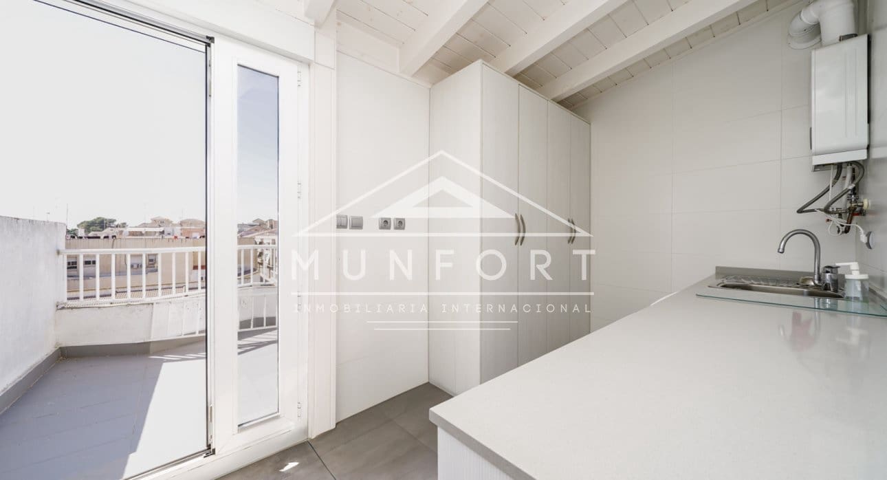 3 quarto Apartamento para venda em San Javier com piscina - 299 000 € (Ref: 9685697)