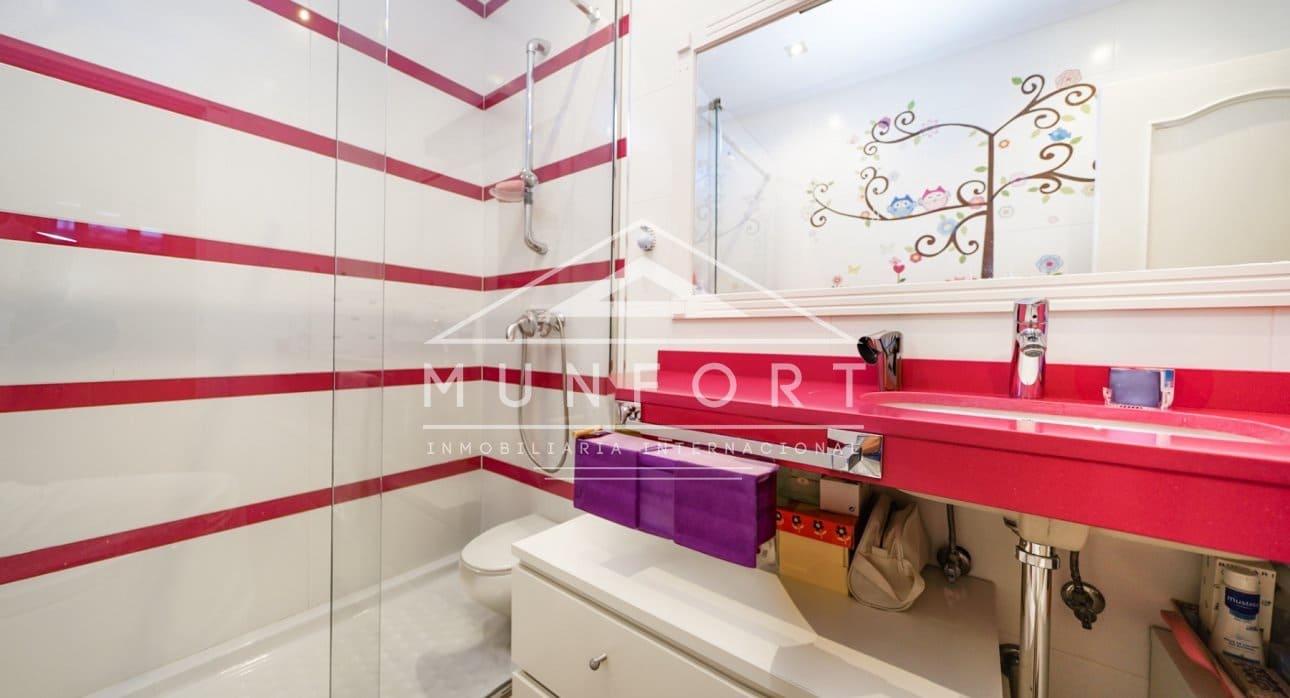 3 quarto Apartamento para venda em San Javier com piscina - 299 000 € (Ref: 9685697)