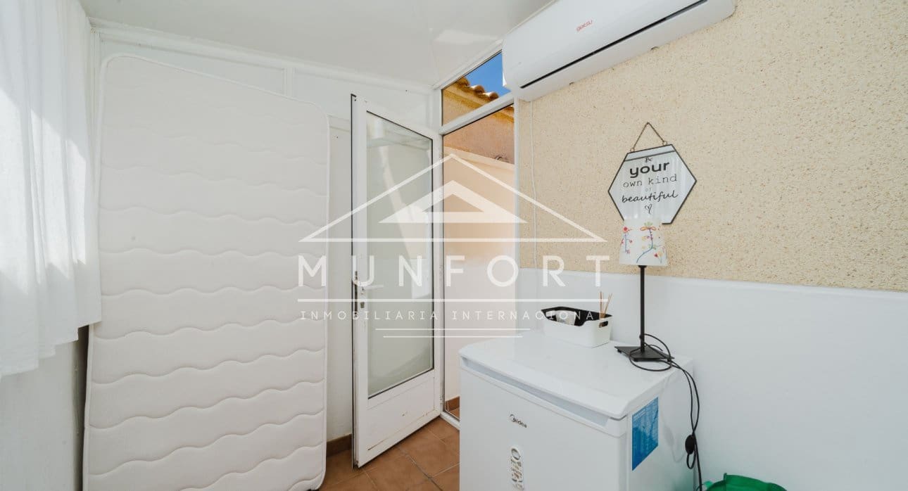 2 soveværelse Lejlighed til salg i Torrevieja med swimmingpool - € 195.000 (Ref: 9694252)