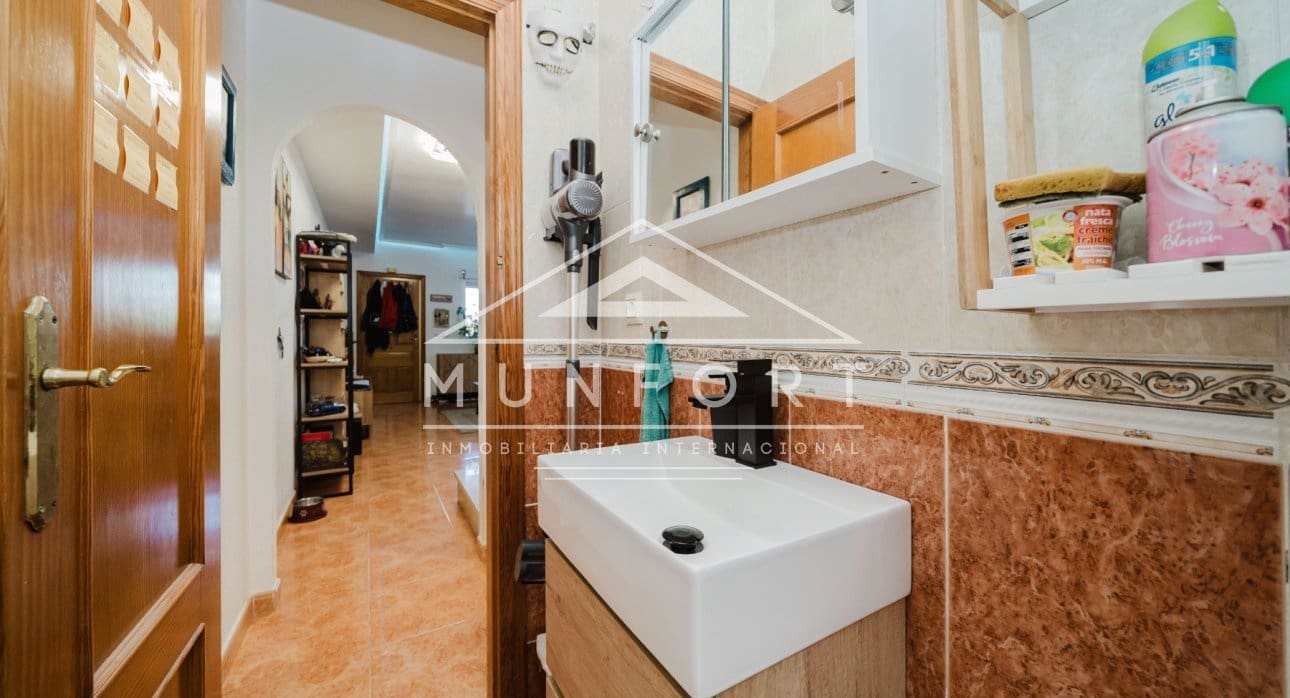 2 soveværelse Lejlighed til salg i Torrevieja med swimmingpool - € 195.000 (Ref: 9694252)