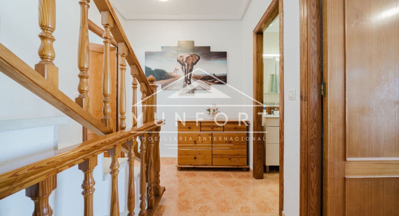 2 soveværelse Lejlighed til salg i Torrevieja med swimmingpool - € 195.000 (Ref: 9694252)