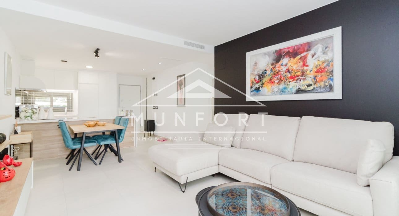 2 Zimmer Bungalow zu verkaufen in Pilar de la Horadada mit Pool - 299.950 € (Ref: 9699828)