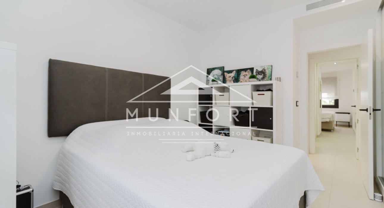 2 Zimmer Bungalow zu verkaufen in Pilar de la Horadada mit Pool - 299.950 € (Ref: 9699828)