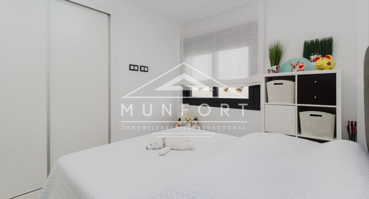 2 Zimmer Bungalow zu verkaufen in Pilar de la Horadada mit Pool - 299.950 € (Ref: 9699828)