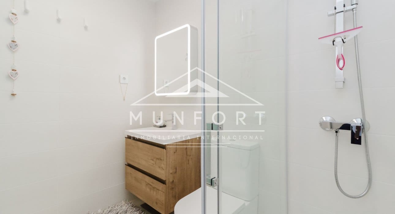 2 Zimmer Bungalow zu verkaufen in Pilar de la Horadada mit Pool - 299.950 € (Ref: 9699828)