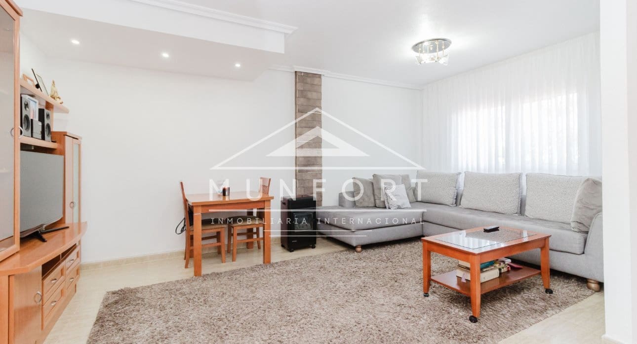 3 sypialnia Dom szeregowy na sprzedaż w Los Alcazares - 285 000 € (Ref: 9715370)