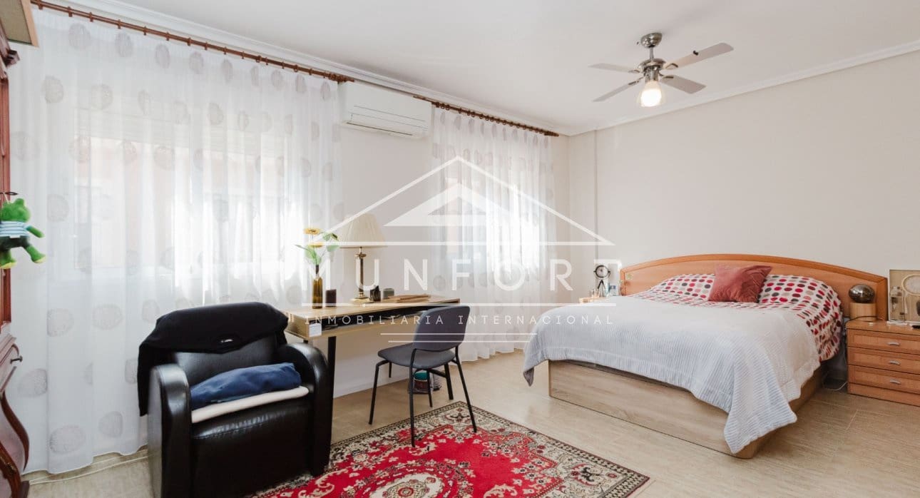 3 sypialnia Dom szeregowy na sprzedaż w Los Alcazares - 285 000 € (Ref: 9715370)