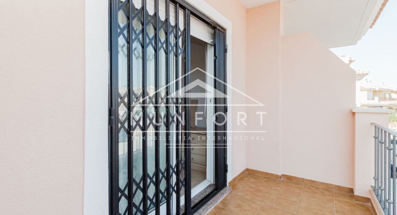 3 sypialnia Dom szeregowy na sprzedaż w Los Alcazares - 285 000 € (Ref: 9715370)